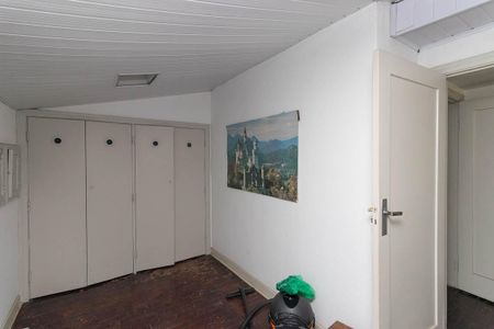 Casa à venda com 350m², 3 quartos e 3 vagas Casa à venda com 350m², 3 quartos e 3 vagasQuarto 3