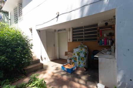 Casa à venda com 350m², 3 quartos e 3 vagas Casa à venda com 350m², 3 quartos e 3 vagasÁrea de Serviço