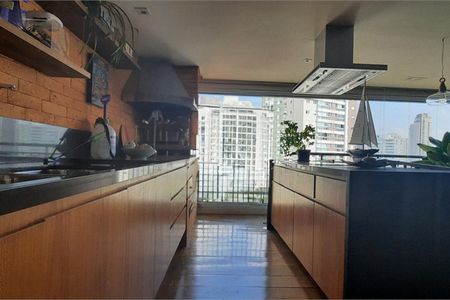 Apartamento à venda com 250m², 4 quartos e 4 vagas