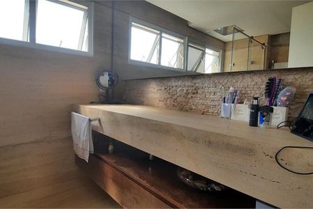 Apartamento à venda com 250m², 4 quartos e 4 vagas