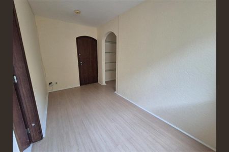 Apartamento à venda com 34m², 1 quarto e 1 vaga