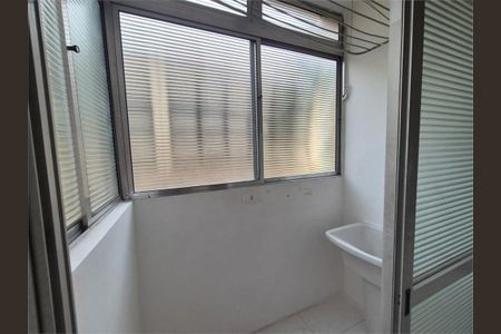 Apartamento à venda com 34m², 1 quarto e 1 vaga