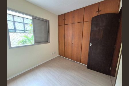 Apartamento à venda com 34m², 1 quarto e 1 vaga