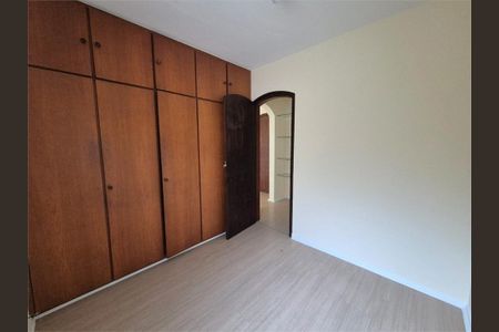 Apartamento à venda com 34m², 1 quarto e 1 vaga