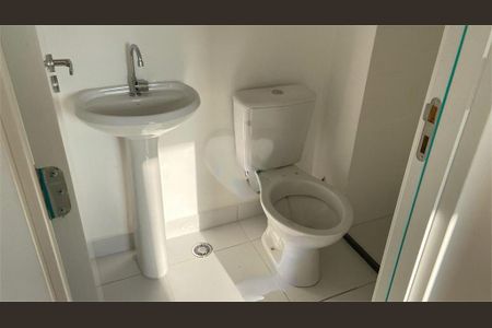 Apartamento à venda com 32m², 2 quartos e sem vaga