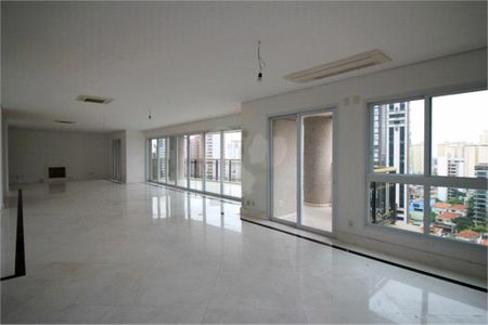 Apartamento à venda com 625m², 5 quartos e 9 vagas