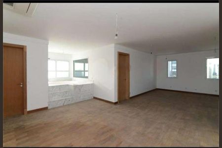 Apartamento à venda com 625m², 5 quartos e 9 vagas