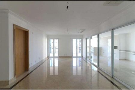 Apartamento à venda com 625m², 5 quartos e 9 vagas