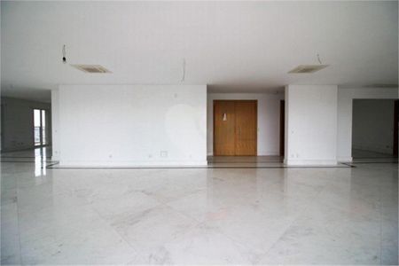 Apartamento à venda com 625m², 5 quartos e 9 vagas
