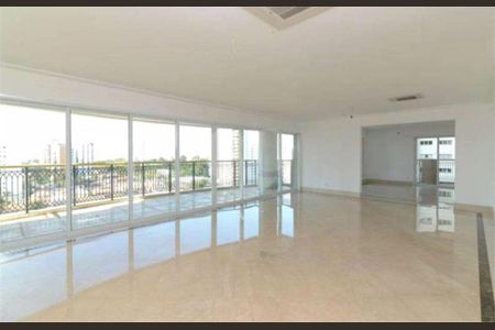 Apartamento à venda com 625m², 5 quartos e 9 vagas