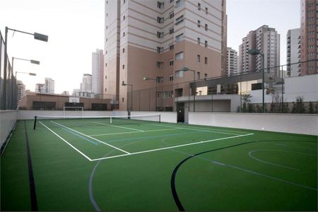 Apartamento à venda com 297m², 4 quartos e 6 vagas