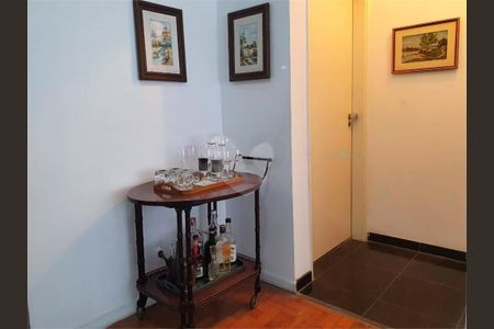 Apartamento à venda com 83m², 2 quartos e 1 vaga