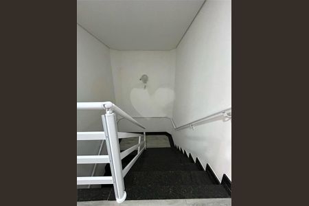 Apartamento à venda com 75m², 2 quartos e 3 vagas