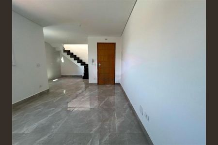 Apartamento à venda com 75m², 2 quartos e 3 vagas