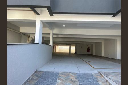 Apartamento à venda com 75m², 2 quartos e 3 vagas