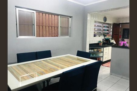 Casa à venda com 136m², 3 quartos e 1 vaga