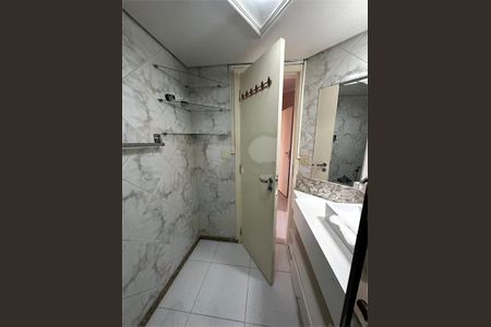 Apartamento à venda com 165m², 4 quartos e 3 vagas