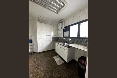 Apartamento à venda com 165m², 4 quartos e 3 vagas