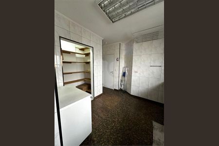 Apartamento à venda com 165m², 4 quartos e 3 vagas