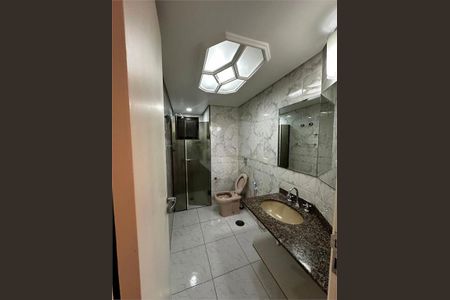 Apartamento à venda com 165m², 4 quartos e 3 vagas