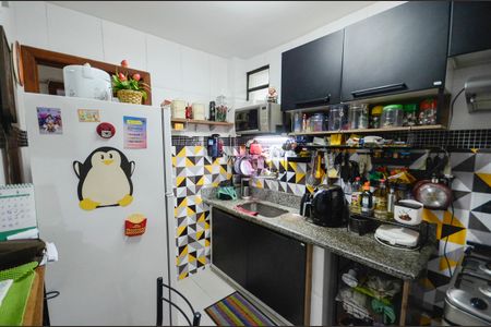 Apartamento à venda com 70m², 2 quartos e sem vagaCozinha