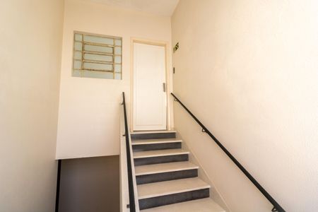 Apartamento à venda com 67m², 2 quartos e sem vagaÁrea comum