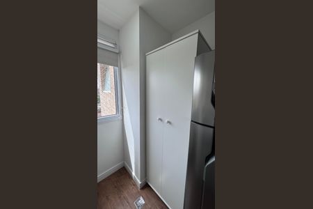 Apartamento à venda com 49m², 2 quartos e 1 vaga Apartamento à venda com 49m², 2 quartos e 1 vagaÁrea de Serviço