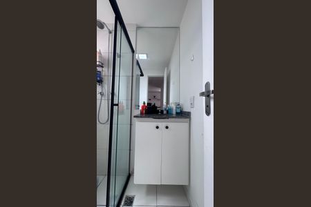 Apartamento à venda com 49m², 2 quartos e 1 vaga Apartamento à venda com 49m², 2 quartos e 1 vagaBanheiro