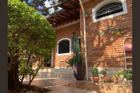 Casa à venda com 199m², 4 quartos e 5 vagasÁrea Externa