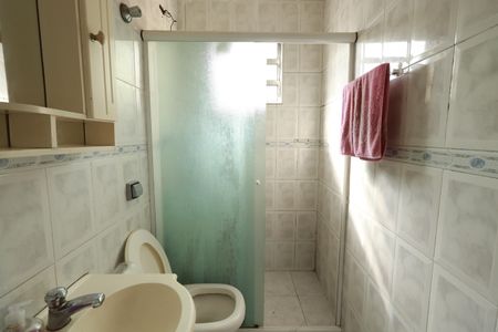 Casa à venda com 280m², 6 quartos e 3 vagasBanheiro 2