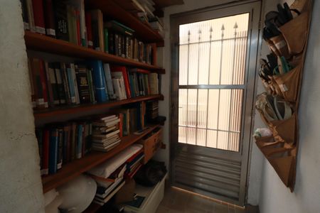 Casa à venda com 280m², 6 quartos e 3 vagasEntrada