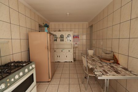 Casa à venda com 280m², 6 quartos e 3 vagasCozinha