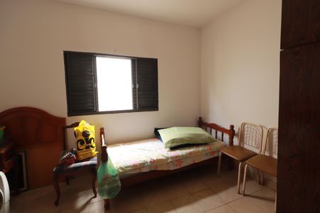 Casa à venda com 280m², 6 quartos e 3 vagasQuarto 1