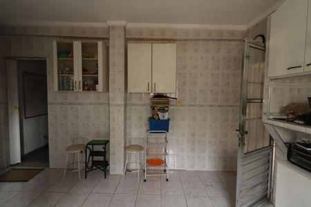 Casa à venda com 280m², 6 quartos e 3 vagasCozinha 2