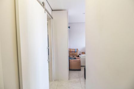 Apartamento à venda com 56m², 2 quartos e 1 vagaCorredor