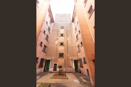 Apartamento à venda com 40m², 2 quartos e 1 vaga Apartamento à venda com 40m², 2 quartos e 1 vagaFachada