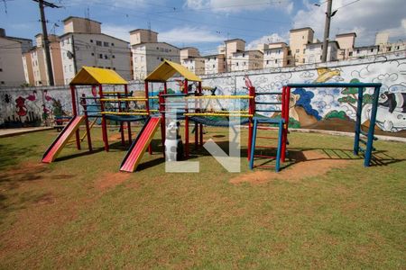 Apartamento à venda com 40m², 2 quartos e 1 vaga Apartamento à venda com 40m², 2 quartos e 1 vagaÁrea Comum