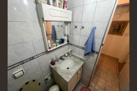 Apartamento à venda com 55m², 2 quartos e 1 vagaBanheiro 1