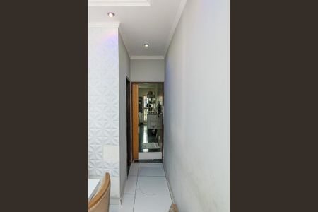 Casa à venda com 320m², 2 quartos e 1 vaga Casa à venda com 320m², 2 quartos e 1 vagaSala