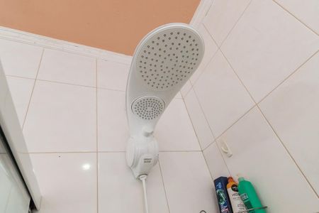 Casa à venda com 320m², 2 quartos e 1 vaga Casa à venda com 320m², 2 quartos e 1 vagaBanheiro da Suíte 2