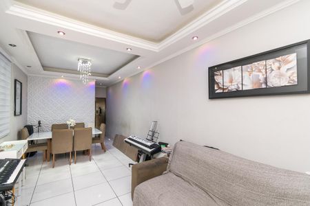 Casa à venda com 320m², 2 quartos e 1 vaga Casa à venda com 320m², 2 quartos e 1 vagaSala