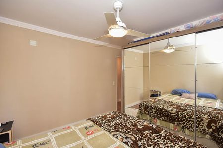 Apartamento à venda com 85m², 2 quartos e 2 vagas Apartamento à venda com 85m², 2 quartos e 2 vagasSuíte
