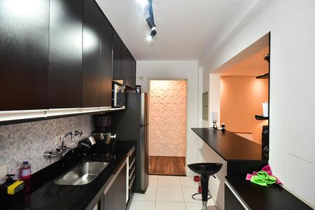 Apartamento à venda com 85m², 2 quartos e 2 vagas Apartamento à venda com 85m², 2 quartos e 2 vagasCozinha
