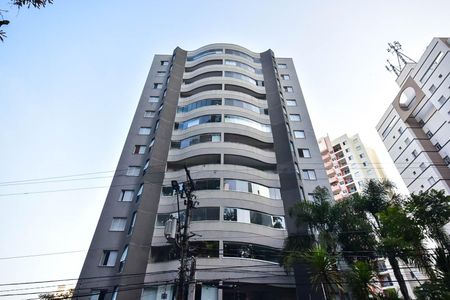 Apartamento à venda com 85m², 2 quartos e 2 vagas Apartamento à venda com 85m², 2 quartos e 2 vagasFachada