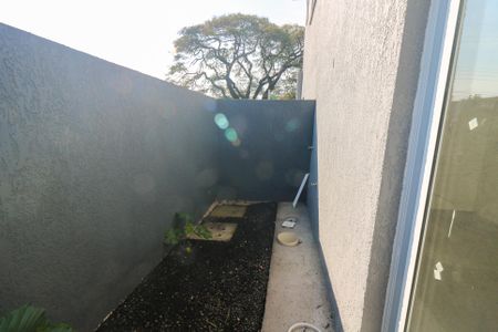 Casa de condomínio à venda com 70m², 2 quartos e 1 vaga Casa de condomínio à venda com 70m², 2 quartos e 1 vagaQuintal