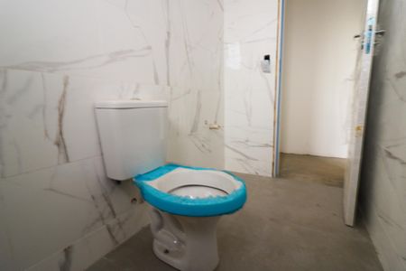 Casa de condomínio à venda com 70m², 2 quartos e 1 vaga Casa de condomínio à venda com 70m², 2 quartos e 1 vagaBanheiro Social