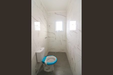 Casa de condomínio à venda com 70m², 2 quartos e 1 vaga Casa de condomínio à venda com 70m², 2 quartos e 1 vagaBanheiro Social