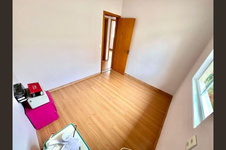 Casa de condomínio à venda com 95m², 3 quartos e 2 vagas Casa de condomínio à venda com 95m², 3 quartos e 2 vagasQuarto 2