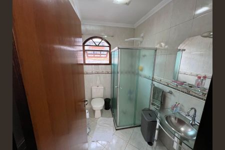 Casa à venda com 200m², 3 quartos e 2 vagas