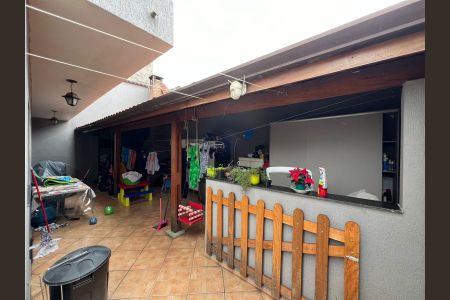 Casa à venda com 200m², 3 quartos e 2 vagas
